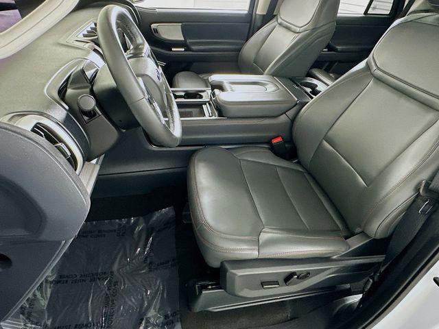 used 2025 Ford Expedition car, priced at $61,895