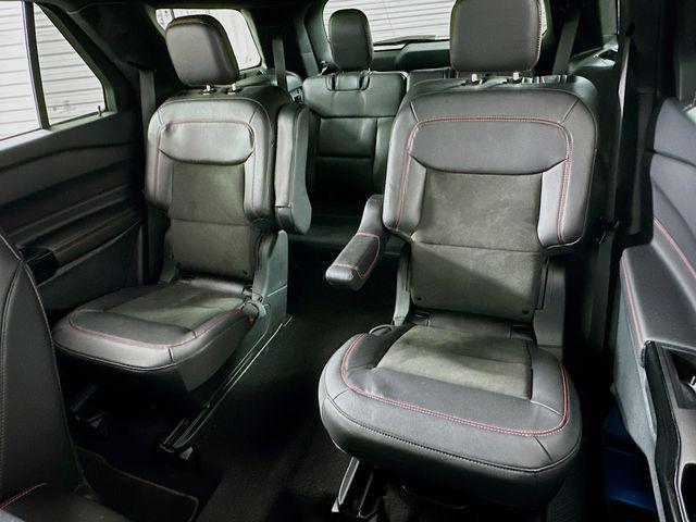 used 2023 Ford Explorer car, priced at $35,622