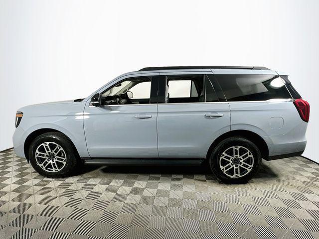 used 2025 Ford Expedition car, priced at $56,354