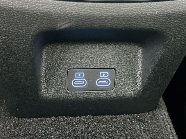 new 2025 Genesis G70 car, priced at $51,057