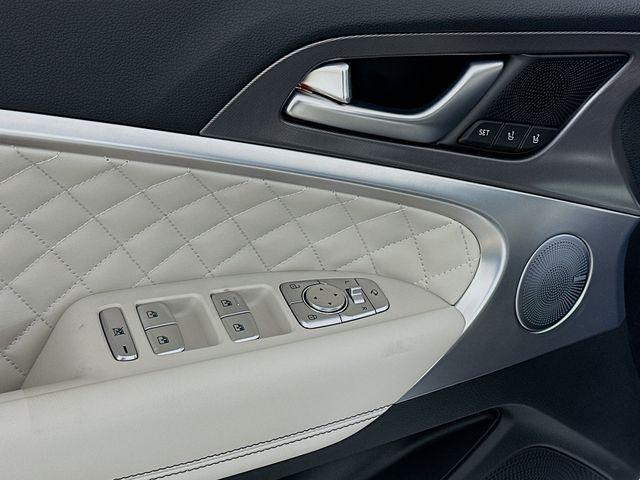 new 2025 Genesis G70 car, priced at $51,057