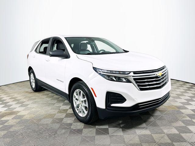 used 2024 Chevrolet Equinox car, priced at $19,318
