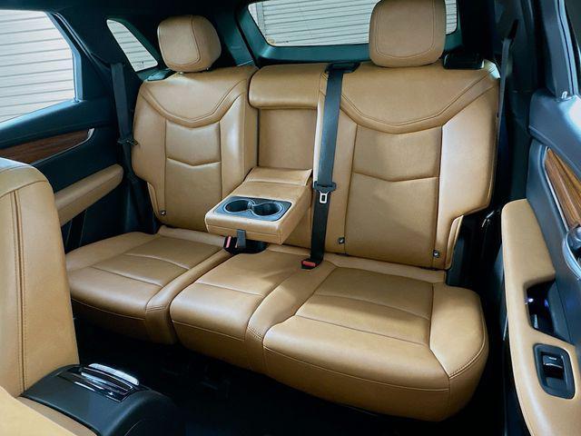 used 2022 Cadillac XT5 car, priced at $30,434