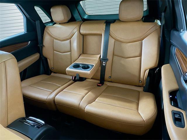 used 2022 Cadillac XT5 car, priced at $30,434