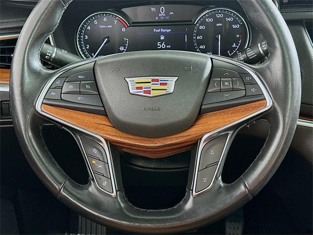 used 2022 Cadillac XT5 car, priced at $30,434
