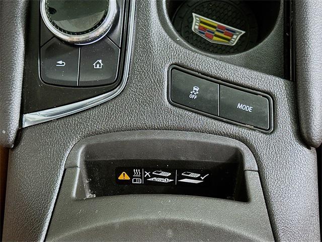 used 2022 Cadillac XT5 car, priced at $30,434