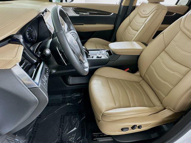 used 2024 Cadillac XT6 car, priced at $51,240