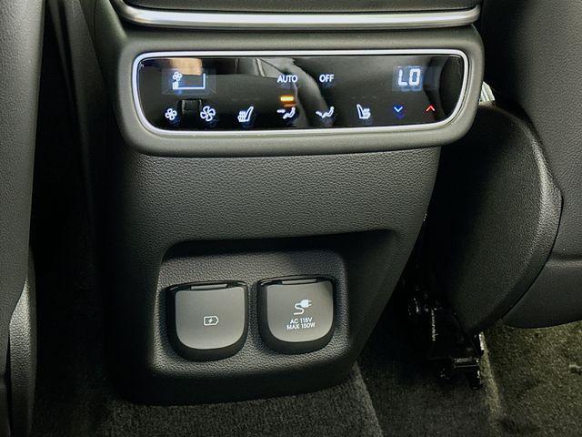 new 2025 Genesis GV80 car, priced at $63,808