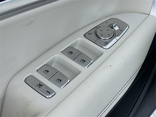 new 2025 Genesis G70 car, priced at $39,730