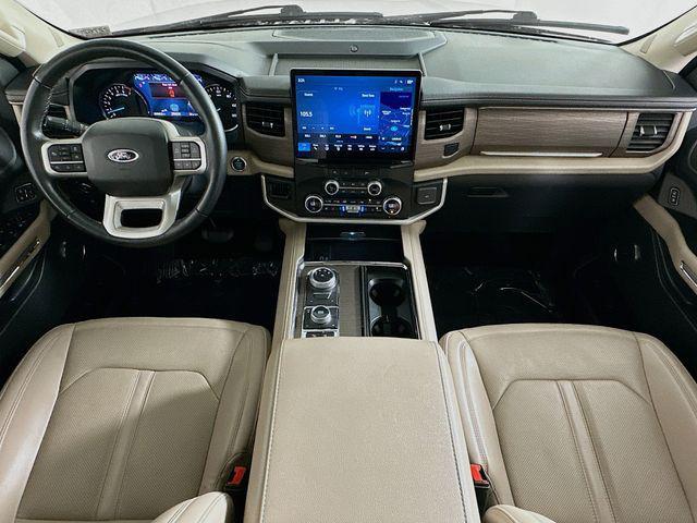 used 2024 Ford Expedition car, priced at $43,177