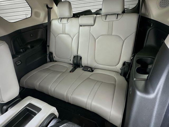 used 2024 Honda Pilot car, priced at $32,991