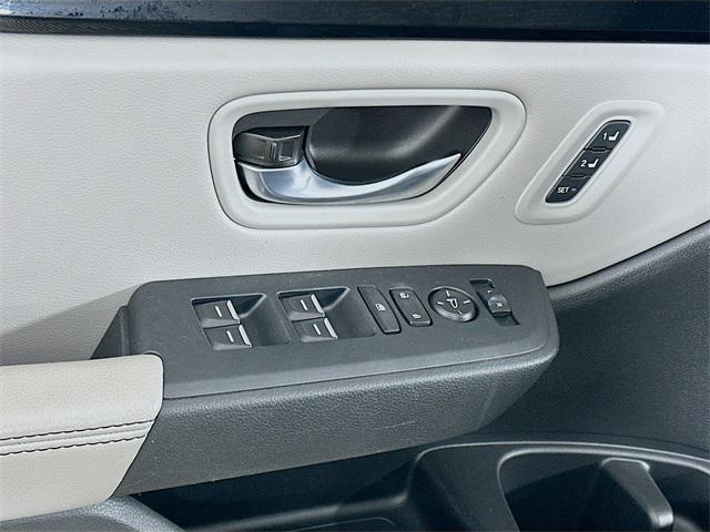 used 2024 Honda Pilot car, priced at $36,175