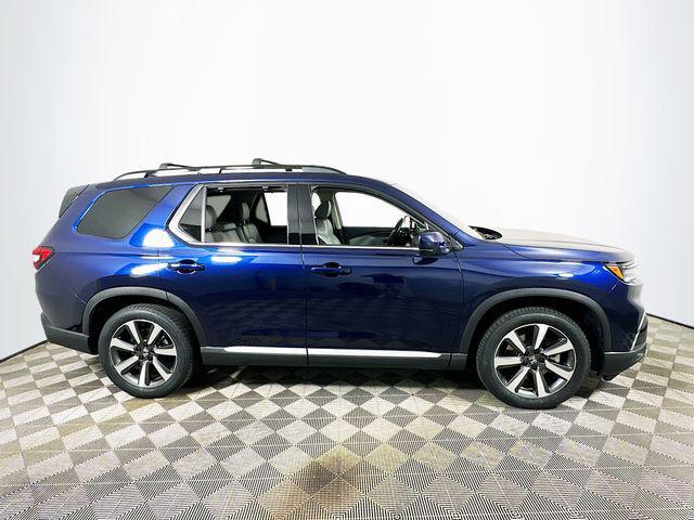 used 2024 Honda Pilot car, priced at $32,991