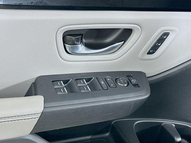 used 2024 Honda Pilot car, priced at $32,991