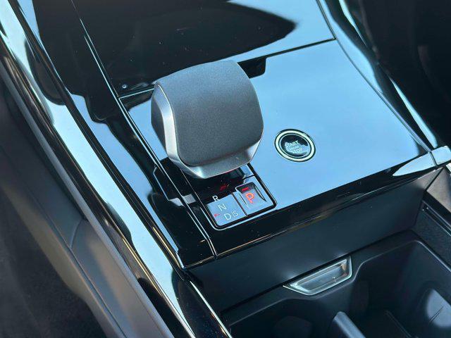 new 2025 Land Rover Range Rover Sport car, priced at $93,870