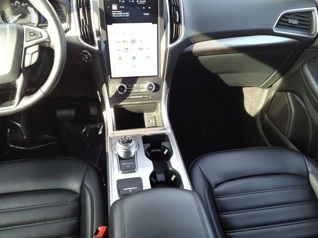 used 2024 Ford Edge car, priced at $24,900