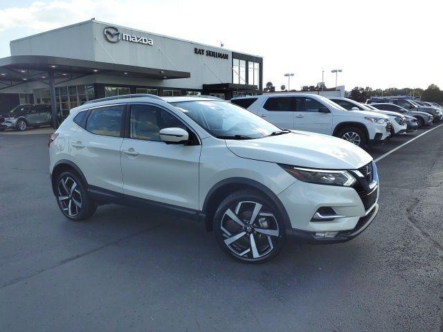 used 2021 Nissan Rogue Sport car, priced at $20,900