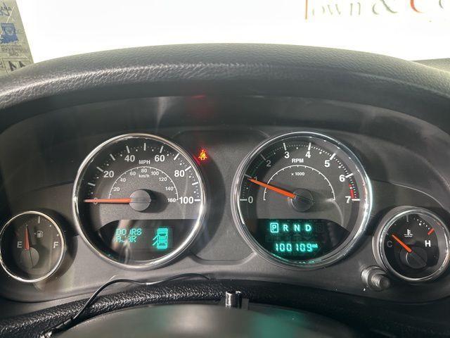 used 2015 Jeep Wrangler Unlimited car, priced at $18,607