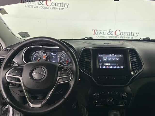 used 2019 Jeep Cherokee car, priced at $12,773
