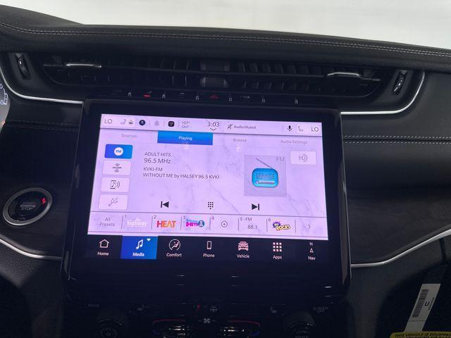 new 2025 Jeep Grand Cherokee car, priced at $46,630