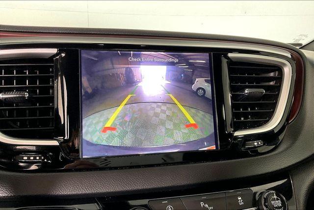 used 2020 Chrysler Pacifica car, priced at $18,862