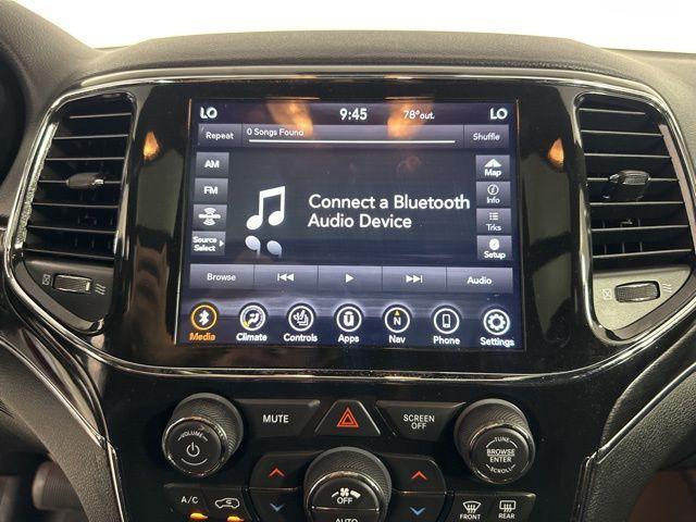 used 2021 Jeep Grand Cherokee car, priced at $29,204