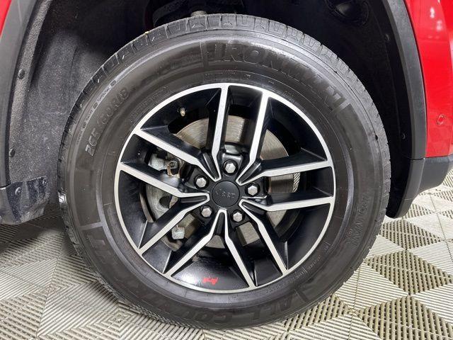 used 2021 Jeep Grand Cherokee car, priced at $29,204