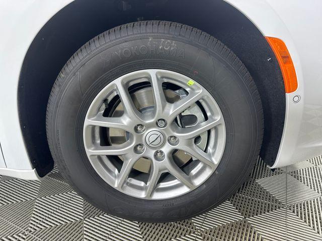 new 2026 Chrysler Pacifica car, priced at $41,420