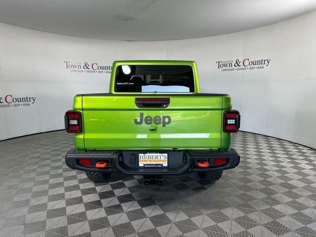 new 2025 Jeep Gladiator car, priced at $60,685