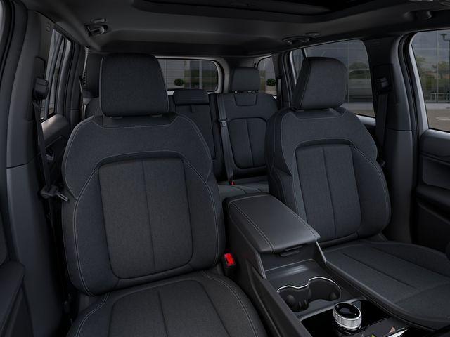 new 2025 Jeep Grand Cherokee car, priced at $35,975