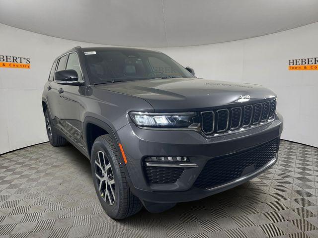 new 2025 Jeep Grand Cherokee car, priced at $39,495
