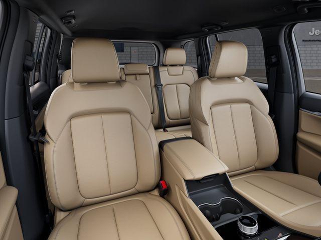 new 2026 Jeep Grand Cherokee car, priced at $45,390