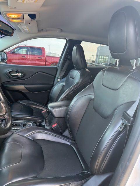 used 2021 Jeep Cherokee car, priced at $16,790