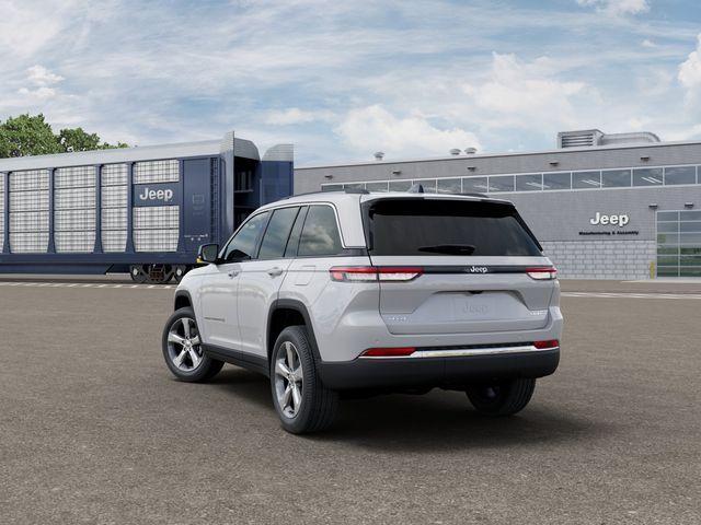 new 2026 Jeep Grand Cherokee car, priced at $47,390