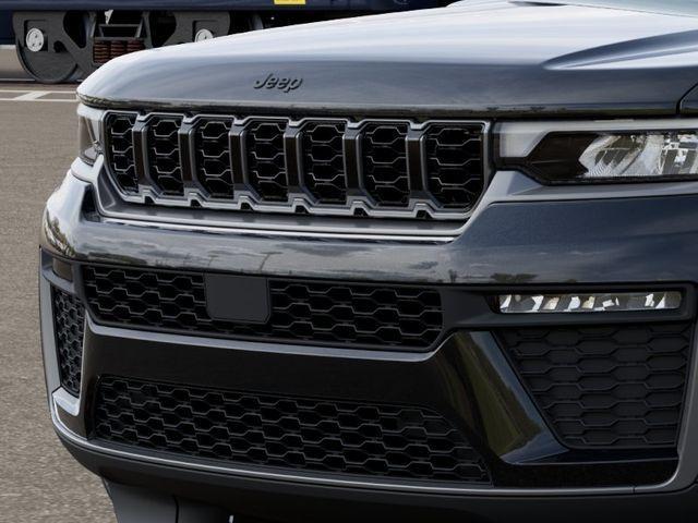 new 2026 Jeep Grand Cherokee car, priced at $47,255