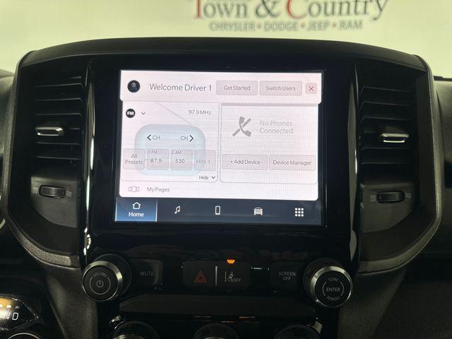 new 2025 Ram 1500 car, priced at $39,000