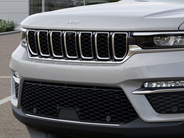 new 2025 Jeep Grand Cherokee car, priced at $44,935