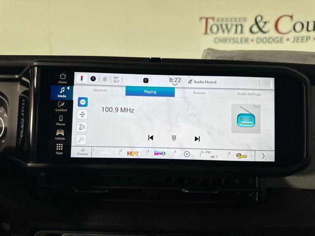 new 2025 Jeep Gladiator car, priced at $44,145