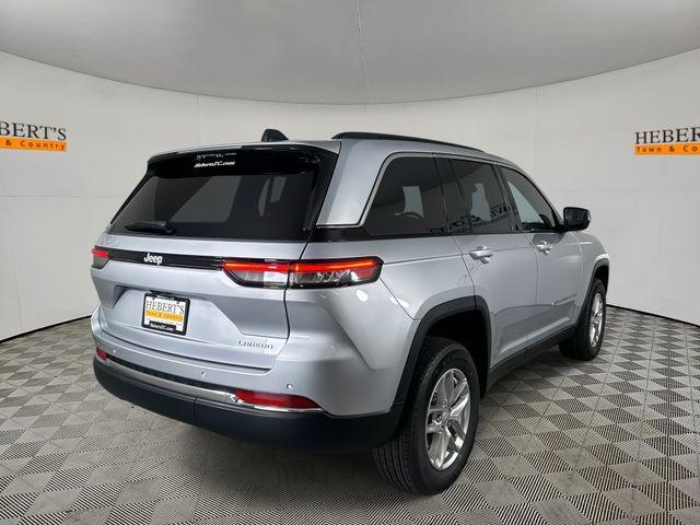 new 2025 Jeep Grand Cherokee car, priced at $38,420