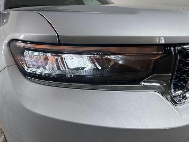 new 2025 Jeep Grand Cherokee car, priced at $38,420