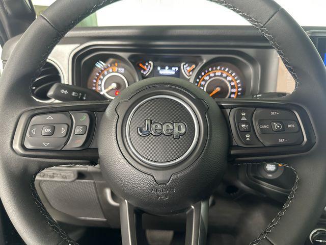 new 2025 Jeep Gladiator car, priced at $44,145