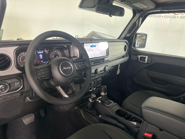 new 2025 Jeep Gladiator car, priced at $44,145