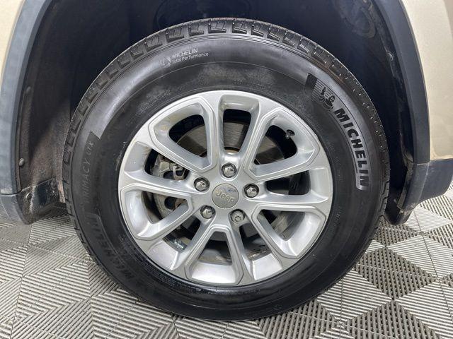 used 2014 Jeep Grand Cherokee car, priced at $10,841