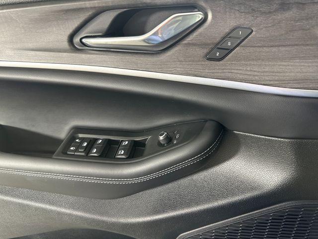 new 2025 Jeep Grand Cherokee L car, priced at $45,720