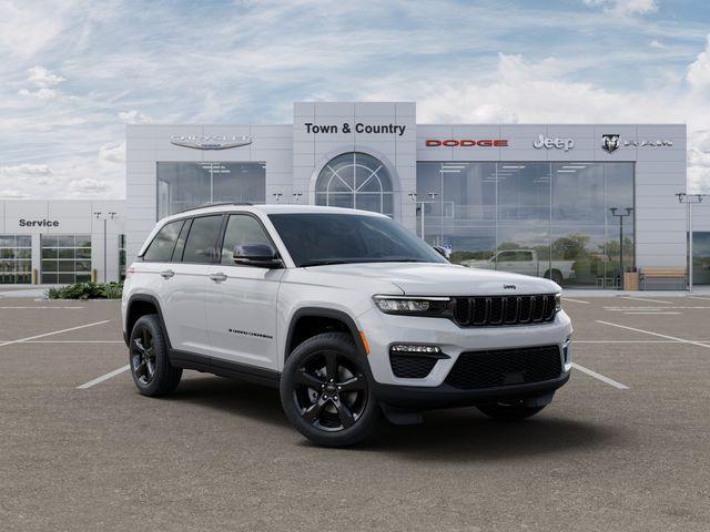 new 2025 Jeep Grand Cherokee car, priced at $45,875