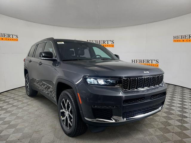 new 2025 Jeep Grand Cherokee L car, priced at $38,495