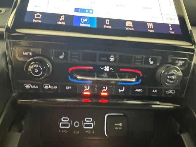 new 2025 Jeep Grand Cherokee L car, priced at $38,495