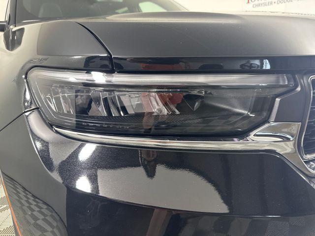 new 2025 Jeep Grand Cherokee car, priced at $36,375