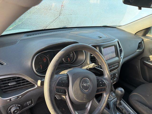 used 2019 Jeep Cherokee car, priced at $15,651