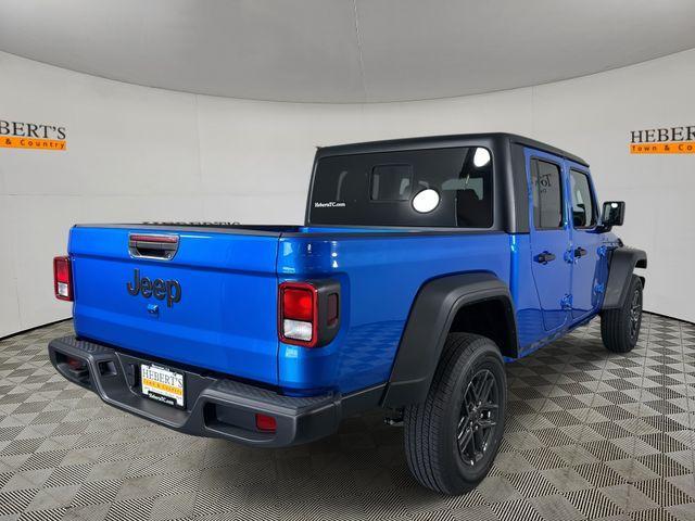 new 2025 Jeep Gladiator car, priced at $41,055